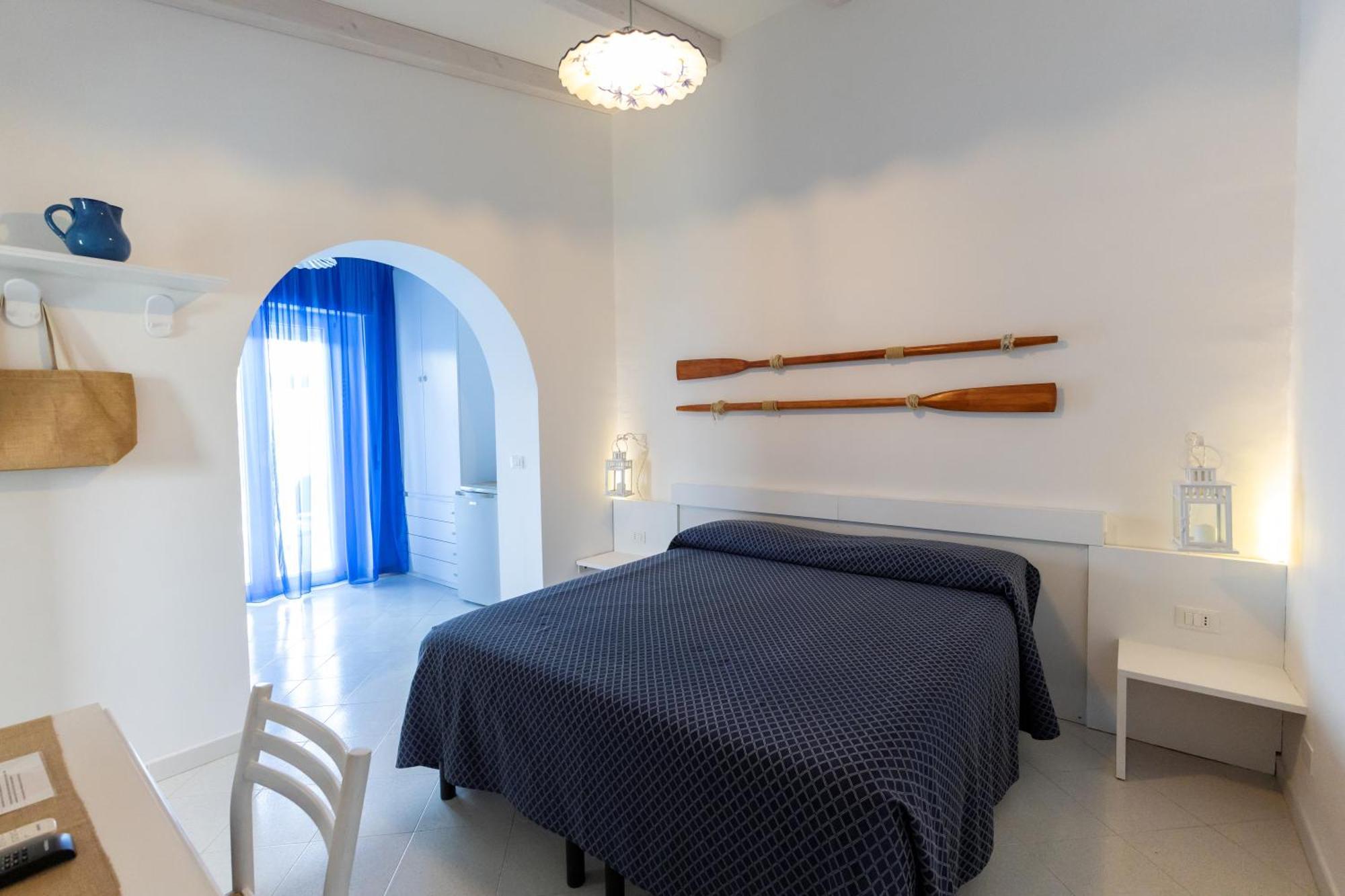 B&B White House Peschici Buitenkant foto